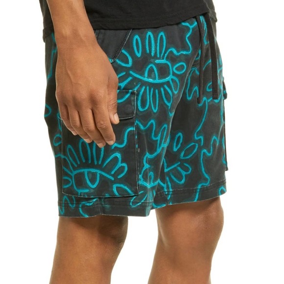 Cristina Martinez Gender Inclusive Print Cargo Shorts I - Picture 3 of 13